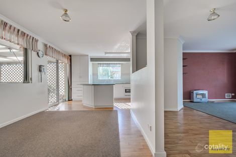 3b Salvado Rd, Orana, WA 6330