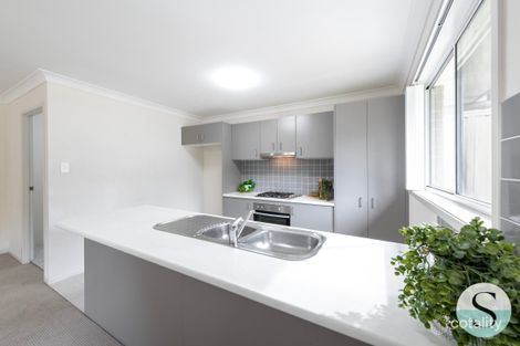 Property photo of 12 Kelat Avenue Wadalba NSW 2259
