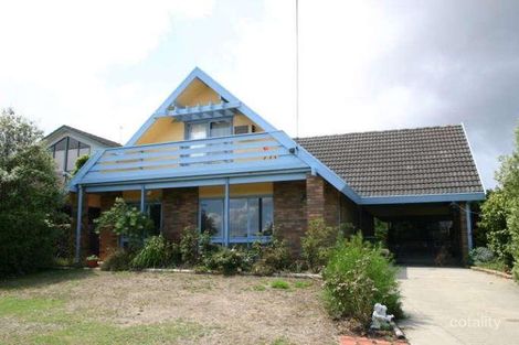 24 Quigley Cres, Churchill, VIC 3842