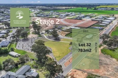 32 Perricoota Rd, Moama, NSW 2731