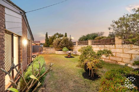 Property photo of 28 McKenzie Road Samson WA 6163