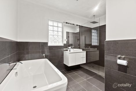 Property photo of 1/32 Parer Street Frankston VIC 3199