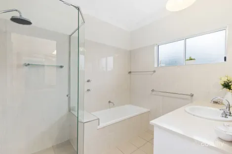 Property photo of 16 Bishop Street The Range QLD 4700