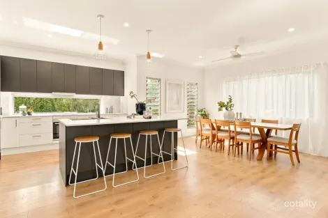 Property photo of 27 Acomis Street Mackenzie QLD 4156