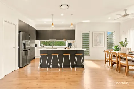 Property photo of 27 Acomis Street Mackenzie QLD 4156