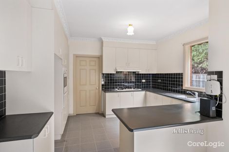 Property photo of 2/31 Mavho Street Bentleigh VIC 3204