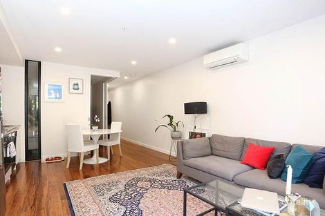 Property photo of 4/26 Merri Parade Northcote VIC 3070