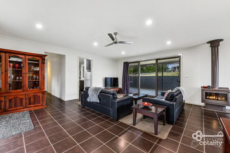 Property photo of 10 Moonah Avenue Nelson VIC 3292