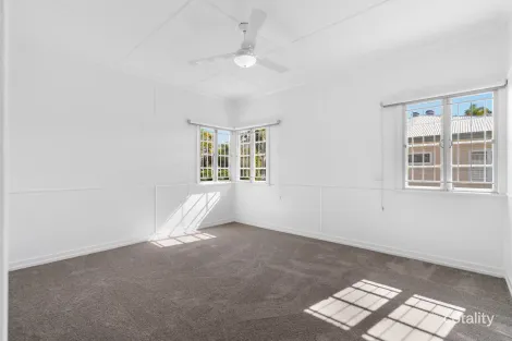 Property photo of 14 Robert Street Ebbw Vale QLD 4304