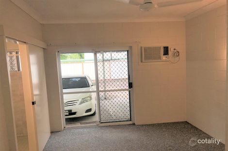 Property photo of 1/9 Maytown Close Manoora QLD 4870
