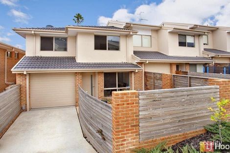 2/7-9 Blackall Ave, Crestwood, NSW 2620