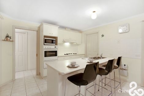 Property photo of 1 Roe Way Mill Park VIC 3082