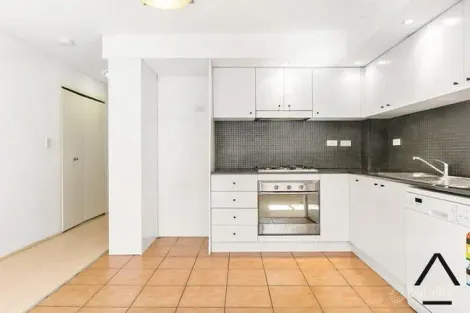 Property photo of 4/56-58 Church Street Camperdown NSW 2050