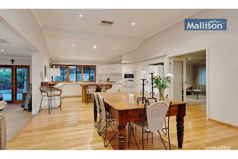 4 Lourens Dale, Winthrop, WA 6150