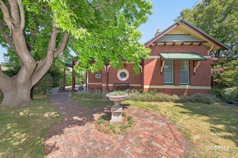 8 Calvert St, Colac, VIC 3250