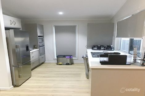 Property photo of 18/2 Koplick Road Chambers Flat QLD 4133