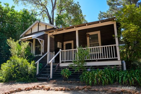 Property photo of 1 Marginata Crescent Dwellingup WA 6213