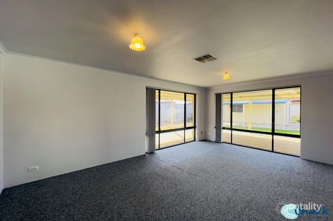 Property photo of 26 Teraglin Way Warnbro WA 6169