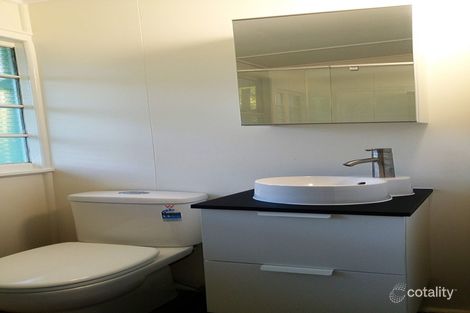 Property photo of 10 Kruger Street Booval QLD 4304