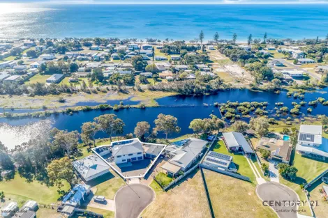 Property photo of 3 Dolphin Court Woodgate QLD 4660