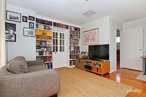 Property photo of 2 Peppercorn Parade Epping VIC 3076