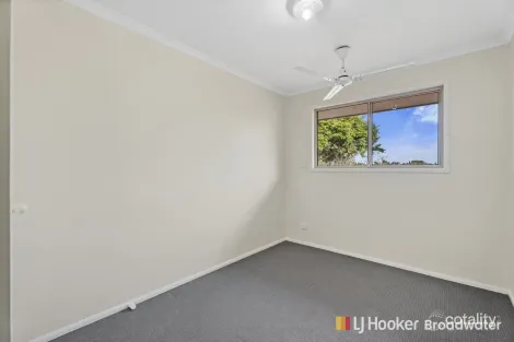 Property photo of 2/79 Government Road Labrador QLD 4215