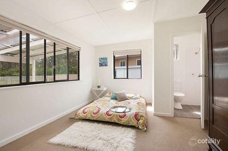 Property photo of 215 Geoffrey Road Chittaway Point NSW 2261