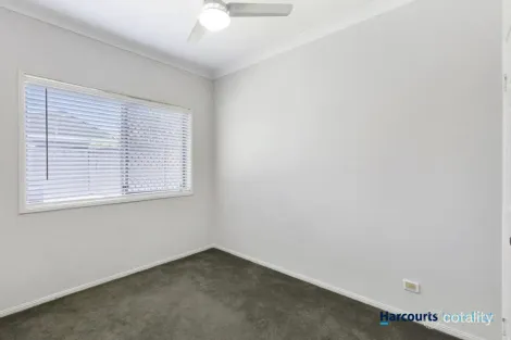 Property photo of 6 Pinnacle Place Belmont QLD 4153