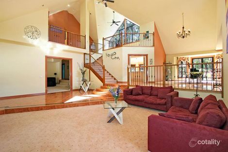 Property photo of 281 Cambridge Road Mooroolbark VIC 3138