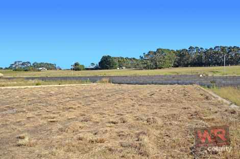 Property photo of 2 Juniper Court Yakamia WA 6330