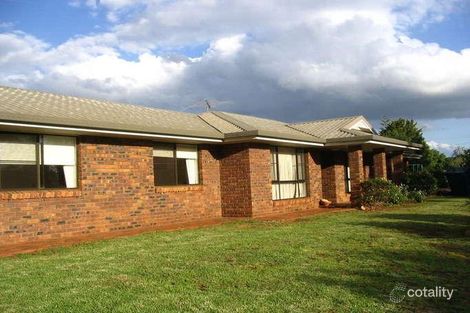 Property photo of 2 Castille Court Highfields QLD 4352