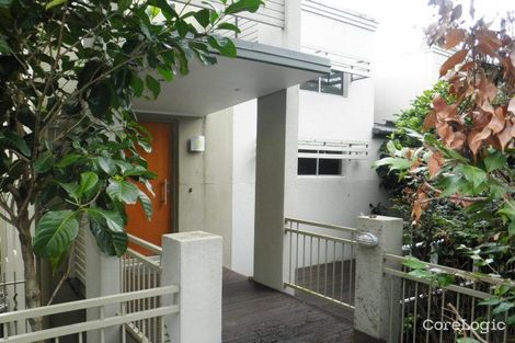 Property photo of 40 Douglas Street St Lucia QLD 4067