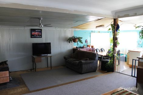 Property photo of 25 Swimming Pool Road Tingha NSW 2369