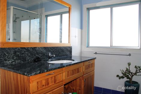 Property photo of 25 Swimming Pool Road Tingha NSW 2369