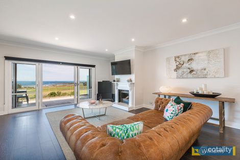 Property photo of 2 Hoffmann Terrace Williamstown VIC 3016