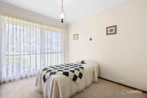 Property photo of 32 Park Avenue Camperdown VIC 3260