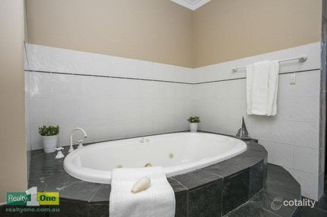 Property photo of 3 Scouler Way Bateman WA 6150