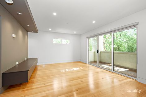 Property photo of 10/327 Dandenong Road Prahran VIC 3181