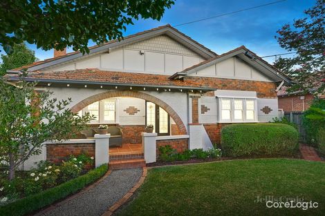 Property photo of 14 Cairnes Grove Bentleigh VIC 3204