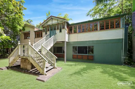 Property photo of 34 Adelaide Park Road Yeppoon QLD 4703