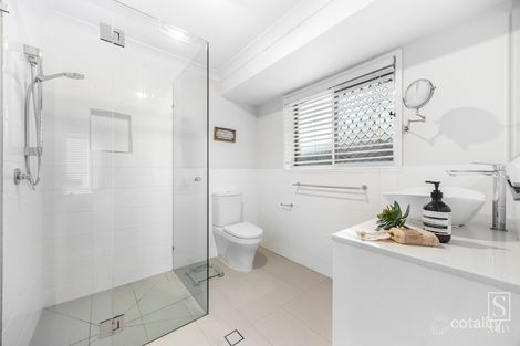 Property photo of 12 Innes Place Middle Park QLD 4074