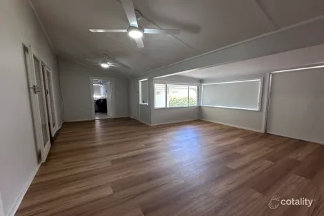 Property photo of 5 Battye Street Forbes NSW 2871