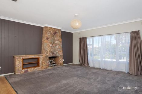 Property photo of 5 Ellimo Place Kooringal NSW 2650