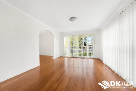 Property photo of 31 Novara Parade St Albans VIC 3021