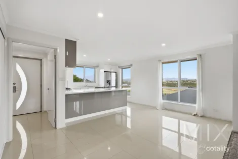 Property photo of 2 Jye Court Old Beach TAS 7017