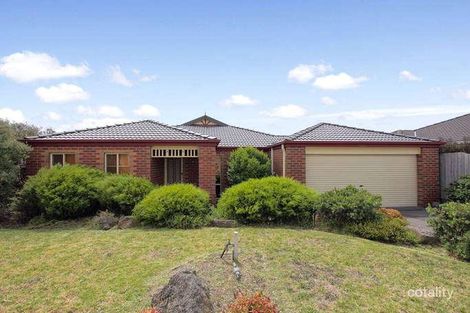 19 Edinburgh Dr, Skye, VIC 3977