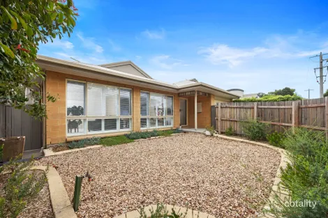 Property photo of 17 Dixon Street Inverloch VIC 3996
