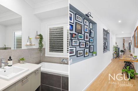Property photo of 28 Krause Street Bellbird Park QLD 4300