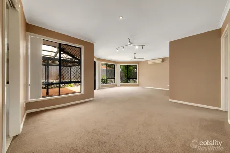 Property photo of 4A Carinya Drive Clinton QLD 4680