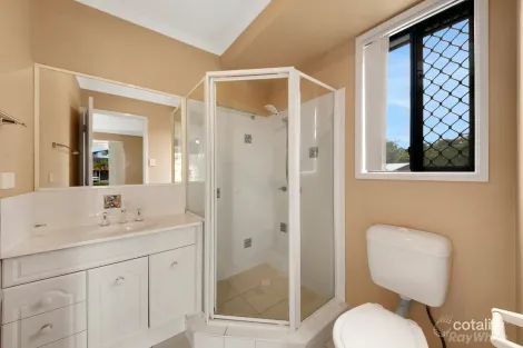 Property photo of 4A Carinya Drive Clinton QLD 4680